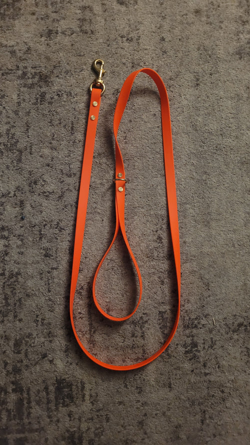 Base Camp with Traffic Loop | Solid Brass | Luna's Adventure Leads